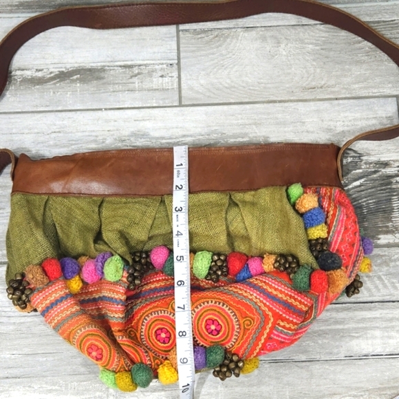 HANDMADE Boho/New Age Leather Linen Pom-Pom Bell Detail Crossbody Style Handbag - Picture 15 of 16